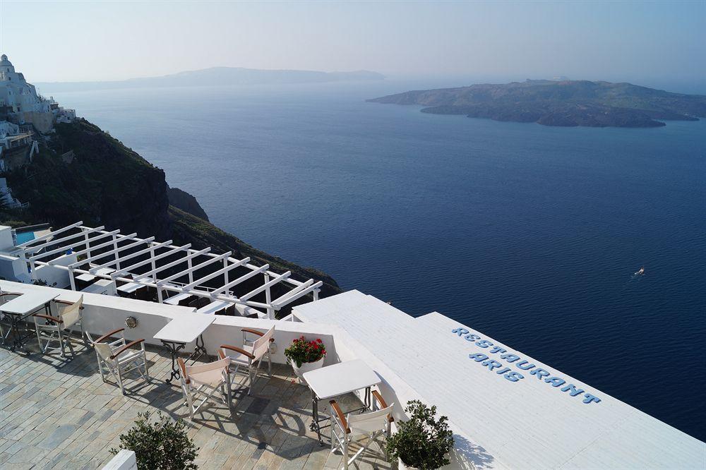 Loucas On The Cliff Hotel