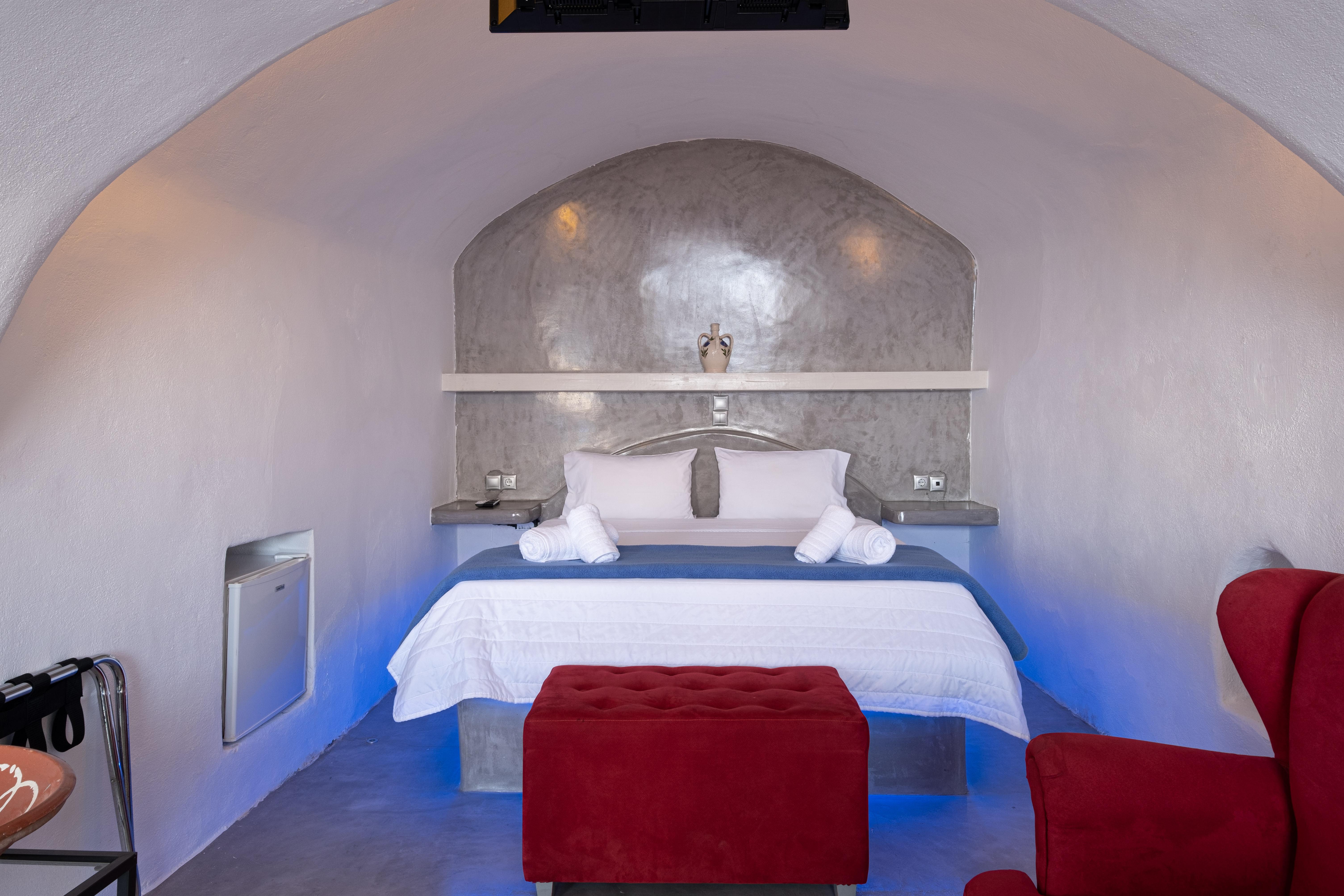 Loucas On The Cliff Hotel Fira (Santorini)